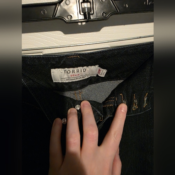 Torrid Size 22R Dark Wash Jeans - Picture 2 of 3